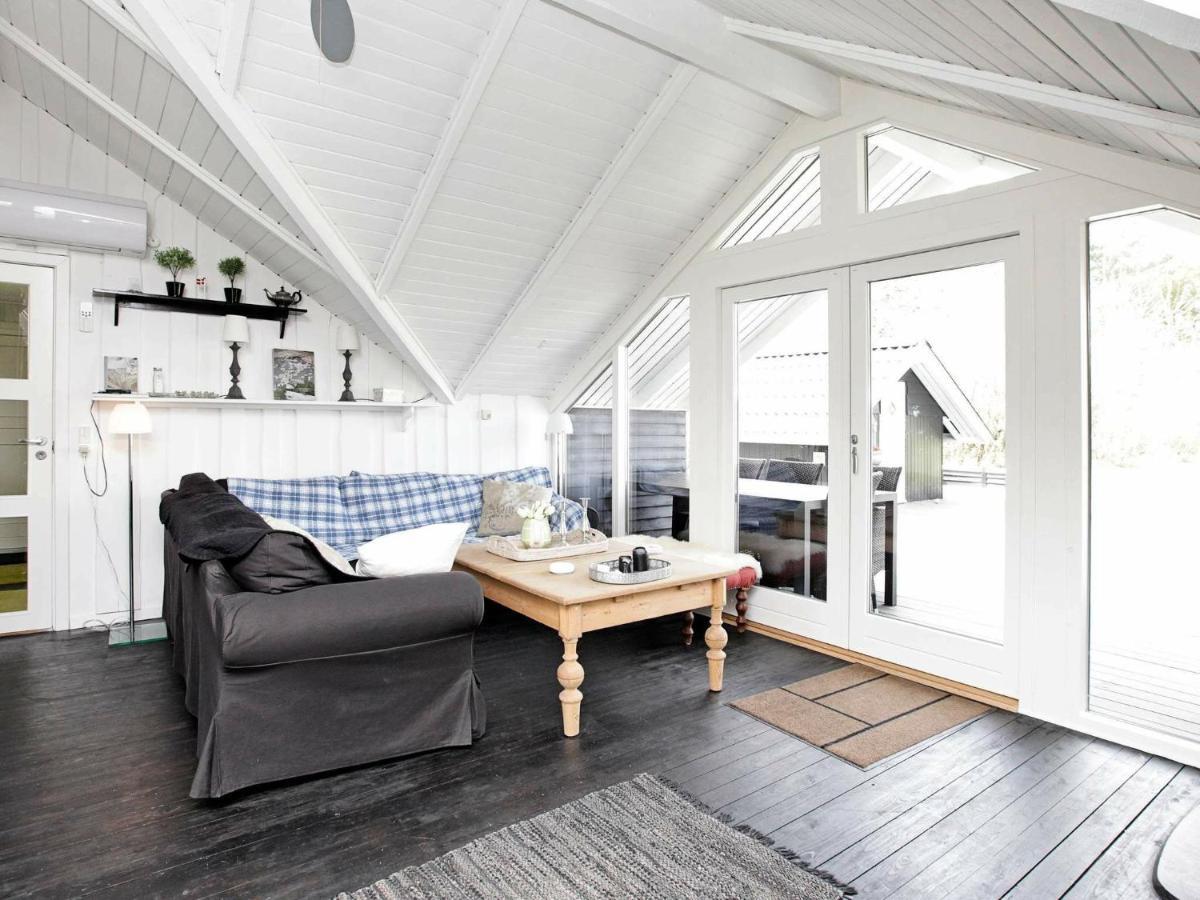 6 Person Holiday Home In Ansager Extérieur photo